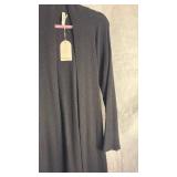 Vanwinkle and Company 100% cashmere sweater size small