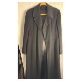 Neiman Marcus Regency pure cashmere coat size 8