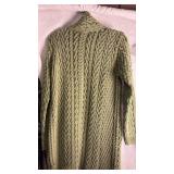 Arancrafts brand Marino wool sweater made in Ireland size medium