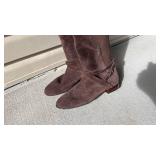 Antonio Melani brown leather boots womens size 9 never worn with boot shapers