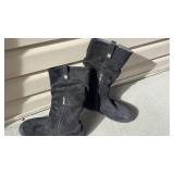 Birkenstock black leather boots womens size 40L never worn