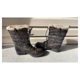 Born Leather boots womens size 9 never worn with tags