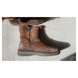 Cabelas boots womens size 10 never worn