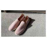 UGG pink shoes womens size 9.5 never worn