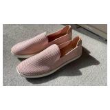 UGG pink shoes womens size 9.5 never worn