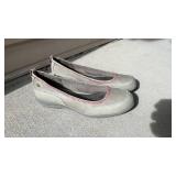 Life Stride shoes womens size 9 never worn