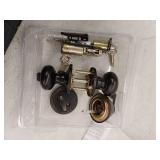 RELIABILT Baron Antique Bronze Exterior Single-Cylinder Deadbolt and Keyed Entry Door Knob Combo Pack