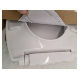 TOTOÂ® SoftCloseÂ®Non Slamming  Slow Close Round Toilet Seat and Lid Cotton White - SS113#01