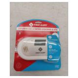 First Alert Plug-in Electrochemical Explosive Gas and Carbon Monoxide Detector