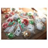 NIP Various Sized Metal Jingle Bells