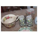 Vintage S&P Shakers & More