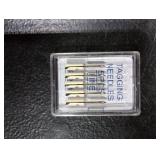 Stitch Gun for Clothes Handheld Stitch Gun Quick Clothing Fixer Sewing Kit Includes 1,000 Black Fasteners & 1,000 White Fasteners & 6 Needles (Blue)