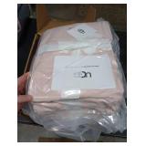 UGG Whitecap Fleece Throw Blanket, Soft Warm Throw for Bed or Chair, Luxury Bedroom Decor, Cozy Blankets, Machine Washable, 50-inch x 70-inch, Pink Quartz