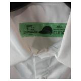 APPEARS NEW - Lee & RedKap Short Sleeve Button-Down Shirts, Blue & White (Size Medium) 2 Pack