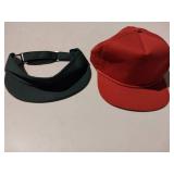 APPEARS NEW - Red and Hunter Green Hat Set