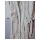 APPEARS NEW - American Dawn White Plush Bathrobe
