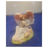 Seraphim Classics Tender Heart Angel Figurine 1999