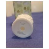 1997 Precious Moments White Decorative Display Stand