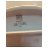 1987 Precious Moments February Figurine