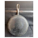 8 Inch Cast Iron Skillet with Open Keyhole Handle