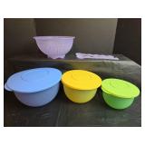 NEW Tupperware Impressions Nesting Mixing  Bowl Set with Lids and Colander and Salad Server Set