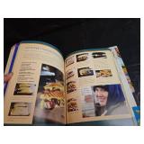 The Pioneer Woman Cooks: A Year of Holidays Cookbook