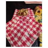 Mixed Linen Napkin Collection with Wooden Rings