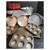 Baking Pan Collection with Bundt and Heart Molds