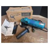 Makita N9514B 4-inch Disc Grinder with Manual