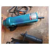 Makita N9514B 4-inch Disc Grinder with Manual