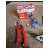 Gardening Tool Set with Jiffy-7 Peat Pellets