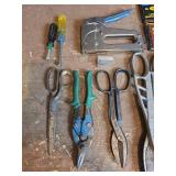Mixed Hand Tools and Stapler Set