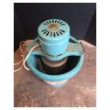 Dolly Madison Husky Home Ice Cream Freezer - Blue (Powers on)