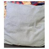 Tropical Bird and Garden Theme Decorative Pillow Set