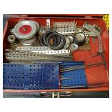 Constructioneer Metal Building Set No.8 with Wasp Motor, Needs New Cord