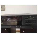 BSR MCD 8000 CD Automatic Changer and Remote Controller with Zenith Allegro Speaker System Powers on