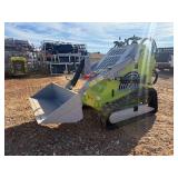 Unused Starvox SV-480 Mini Skid Steer: 2 cylinder Gas engine, Dumping height 60 inches, Very Similar to the Arteer QB-480 which are one of the best I have ever sold.  Great Machines