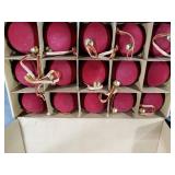 Menkxi 15 Pcs Christmas Velvet Balls 1.97 Flocked Christmas Hanging Ornaments Handmade Velvet Balls Xmas Tree Ornaments Xmas Tree Bulbs for Wedding Anniversary Party (Red)