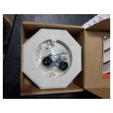 Qishiyi 2Pcs Siding Mounting Block with Built-in Electrical Box Vinyl Siding Light Mounting Kit for 1/2 inch Vertical Lap Siding Outdoor Mounting Plate (White - 2 Pack, 1/2 inch Lap Siding)