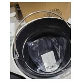 Perfnique Kitchen Compost Bin, 1.3 Gallon Countertop Compost Bin with Lid, Indoor Compost Bucket Includes Inner Bucket Liner and Carbon Filter, Small Compost Bin (Without Bags, Cream)