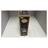 Funko Pop! Marvel Daredevil Comic Cover Exclusive Glow-in-The-Dark Vinyl Bobblehead Figure  4.45 inches