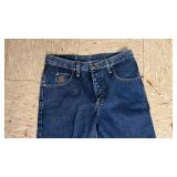 Vintage Womenâs Wrangler 20X Jeans Size 9/10 34 & 9/10 32