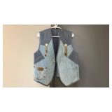 Womens Wrangler Western Denim Vest with Plaid Details - Unaware of The Size Measurements in The Pictures