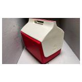 Igloo Playmate Cooler Red and White (Measurements In The Pictures)