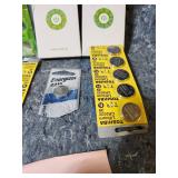 RavPower Battery Charging Kit with CR2032 Batteries