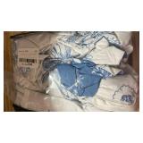 BOLINLIVING Floral Duvet Cover Queen Size 3 Pieces, Flower Duvet Cover with 2 Pillow Shams, Soft Floral Bedding Set White and Blue for All Season, Breathable, Zipper Closureâ¦