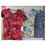 APPEARS NEW - 1 Koi, 1 Peaches & 1 Bio Medical Scrub Top Collection (Size Small) Lot of 3