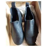 APPEARS NEW - Task Footonic Black Slip-On Shoes Size 5.5