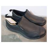 APPEARS NEW - Skidbuster S108 Slip Resistant Work Shoes (Size 11)