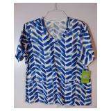 APPEARS NEW - Landau & BIO Patterned Medical Scrub Tops Bundle (Size XL) 3 Pack